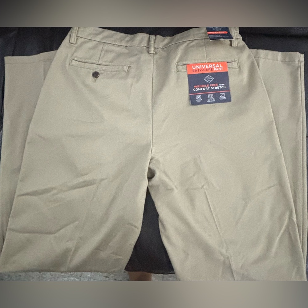 Universal Men's Khaki Comfort Stretch Pants